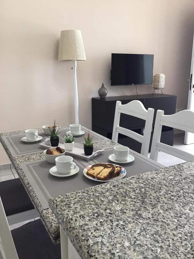 Seaside Apartment Xiropigado Luaran gambar